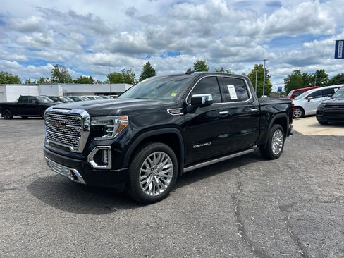 Used 2019 GMC Sierra 1500 Denali w/ Denali Ultimate Package AWD/4WD image 6