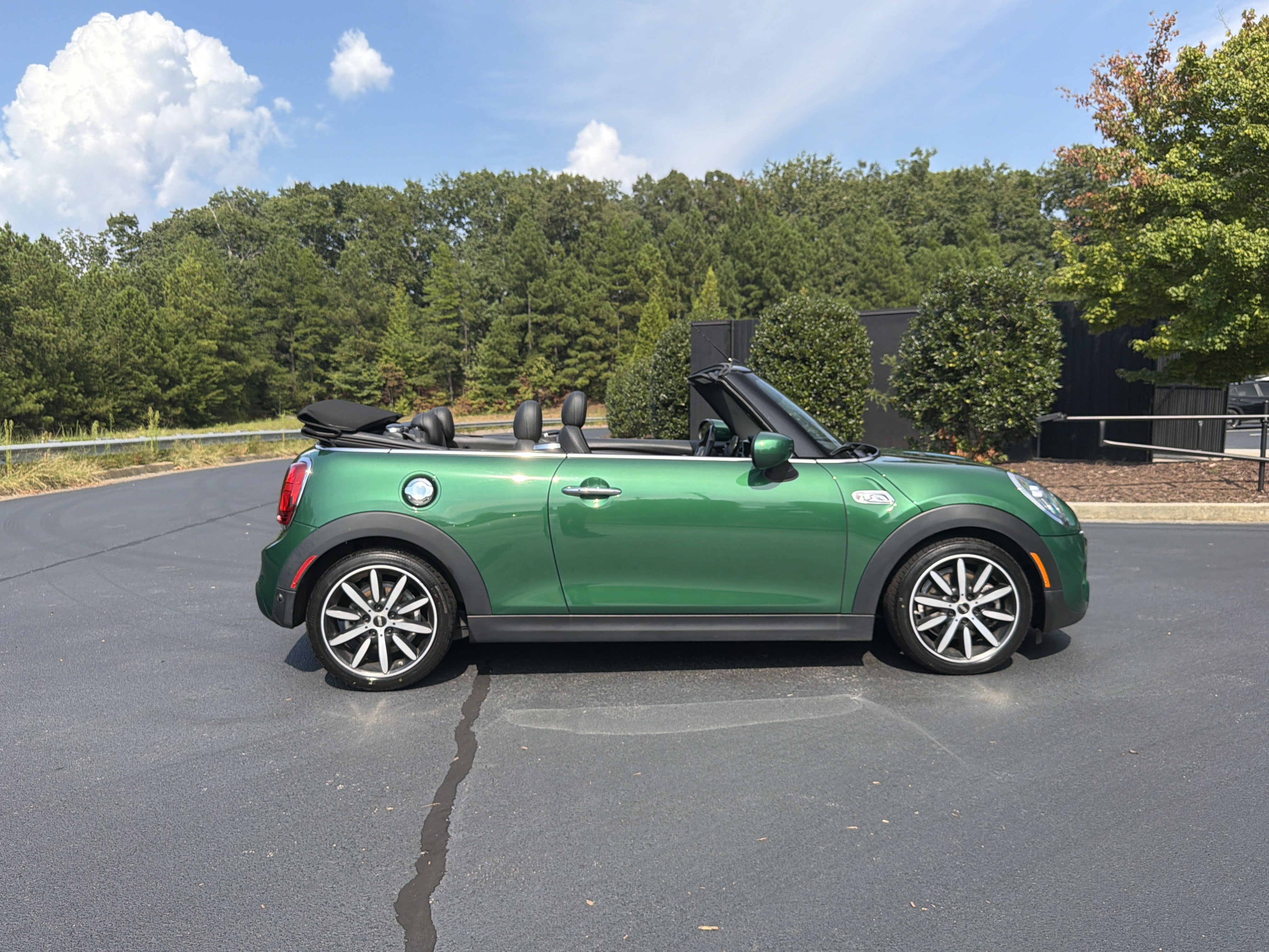 Used 2021 MINI Cooper S w/ 6.5" Touchscreen Package FWD image 5