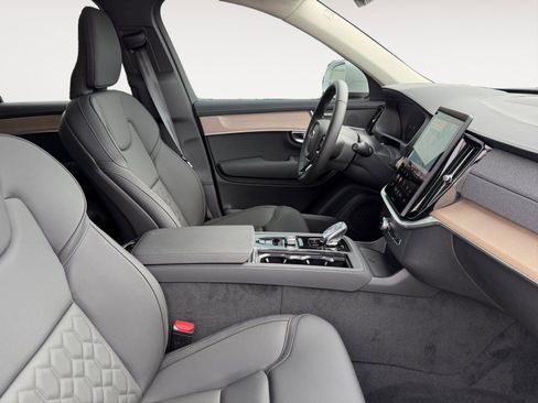 New 2026 Volvo XC90 B6 Core w/ Protection Package Premier image 15
