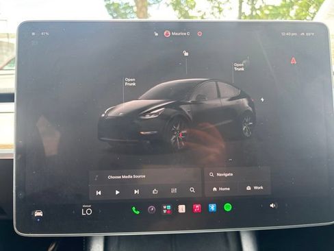 Used 2022 Tesla Model Y Performance AWD/4WD image 18