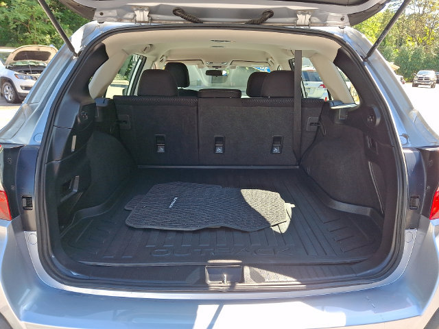 Used 2019 Subaru Outback 2.5i AWD/4WD image 30