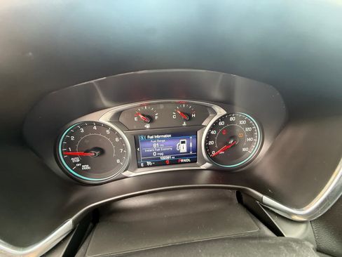 Used 2019 Chevrolet Equinox LT FWD image 14