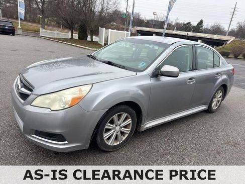 Used 2011 Subaru Legacy 2.5i Premium w/ All-Weather Pkg image 3
