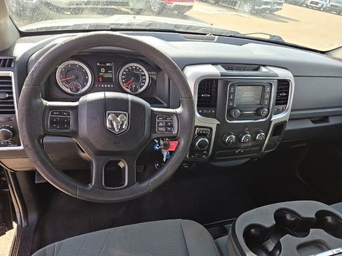 Used 2018 RAM 1500 Classic SLT image 47