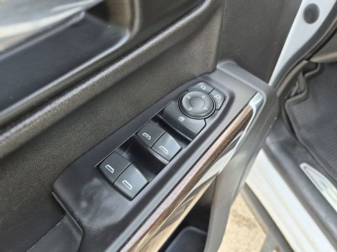 Used 2019 Chevrolet Silverado 1500 LT w/ Texas Edition AWD/4WD image 20