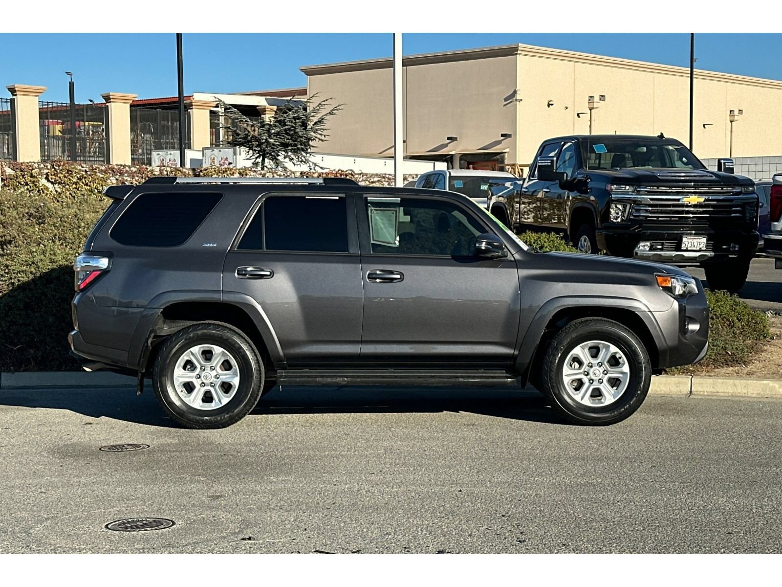 Certified 2022 Toyota 4Runner SR5 Premium w/ Moonroof Package RWD image 3