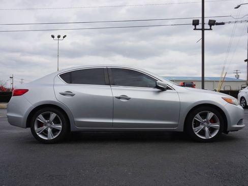 Used 2015 Acura ILX image 4