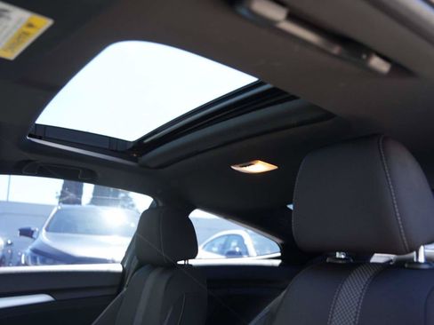 Used 2019 Honda Civic EX image 11