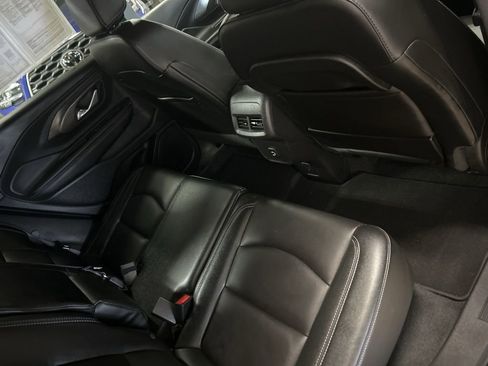 Used 2024 GMC Terrain SLT AWD/4WD image 13