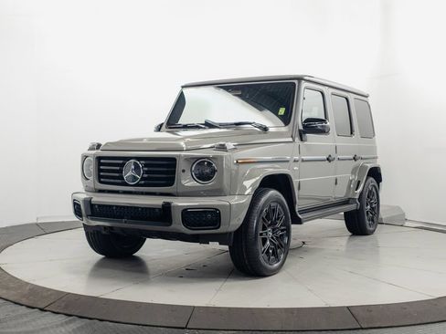 Used 2025 Mercedes-Benz G 580 w/ EQ Technology image 3