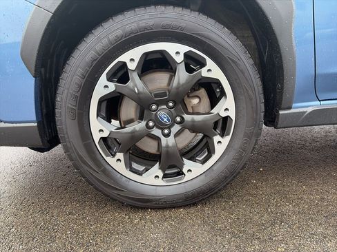 Used 2021 Subaru Crosstrek 2.0i Premium image 9