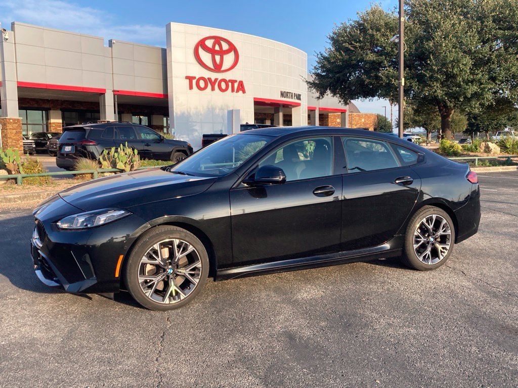 Used 2025 BMW 228i xDrive AWD/4WD image 7