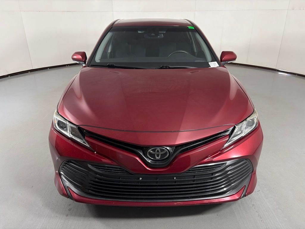 Used 2020 Toyota Camry LE w/ Convenience Package FWD image 3