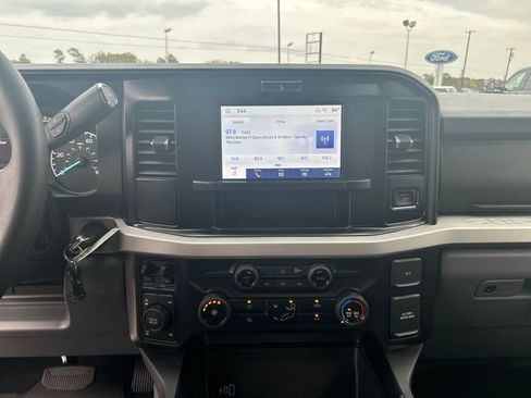 New 2026 Ford F250 XLT w/ FX4 Off-Road Package image 17