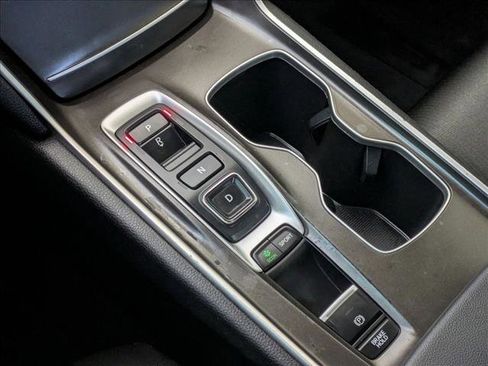 Certified 2022 Honda Accord Sport image 12