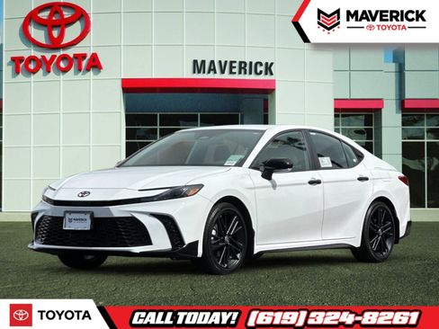 New 2026 Toyota Camry Hybrid image 1