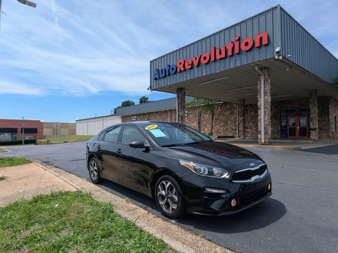 Used 2021 Kia Forte LXS FWD image 1