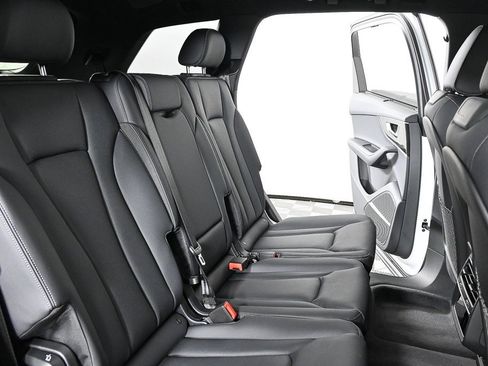 New 2026 Audi Q7 3.0T Premium Plus image 23