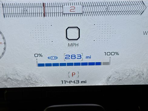 Used 2025 GMC Hummer EV 2X AWD/4WD image 14