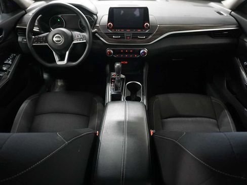 Used 2023 Nissan Altima 2.5 SV image 18