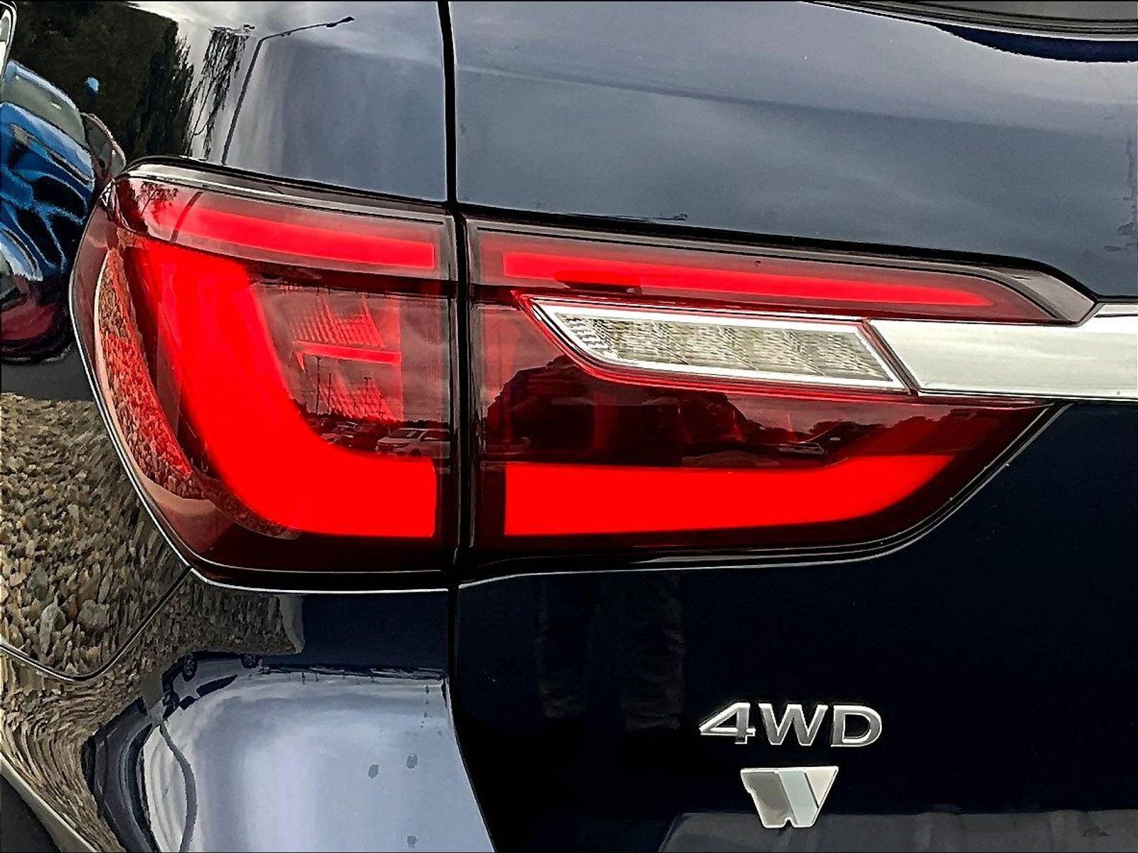 Used 2020 INFINITI QX80 Luxe w/ Sensory Package AWD/4WD image 23