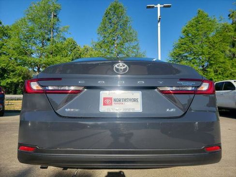 Used 2025 Toyota Camry LE FWD image 4