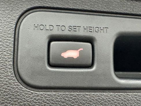 Used 2023 Honda Odyssey Elite image 10
