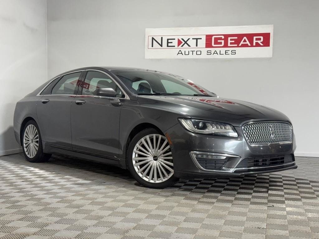 Used 2017 Lincoln MKZ Reserve w/ Technology Package FWD image 1