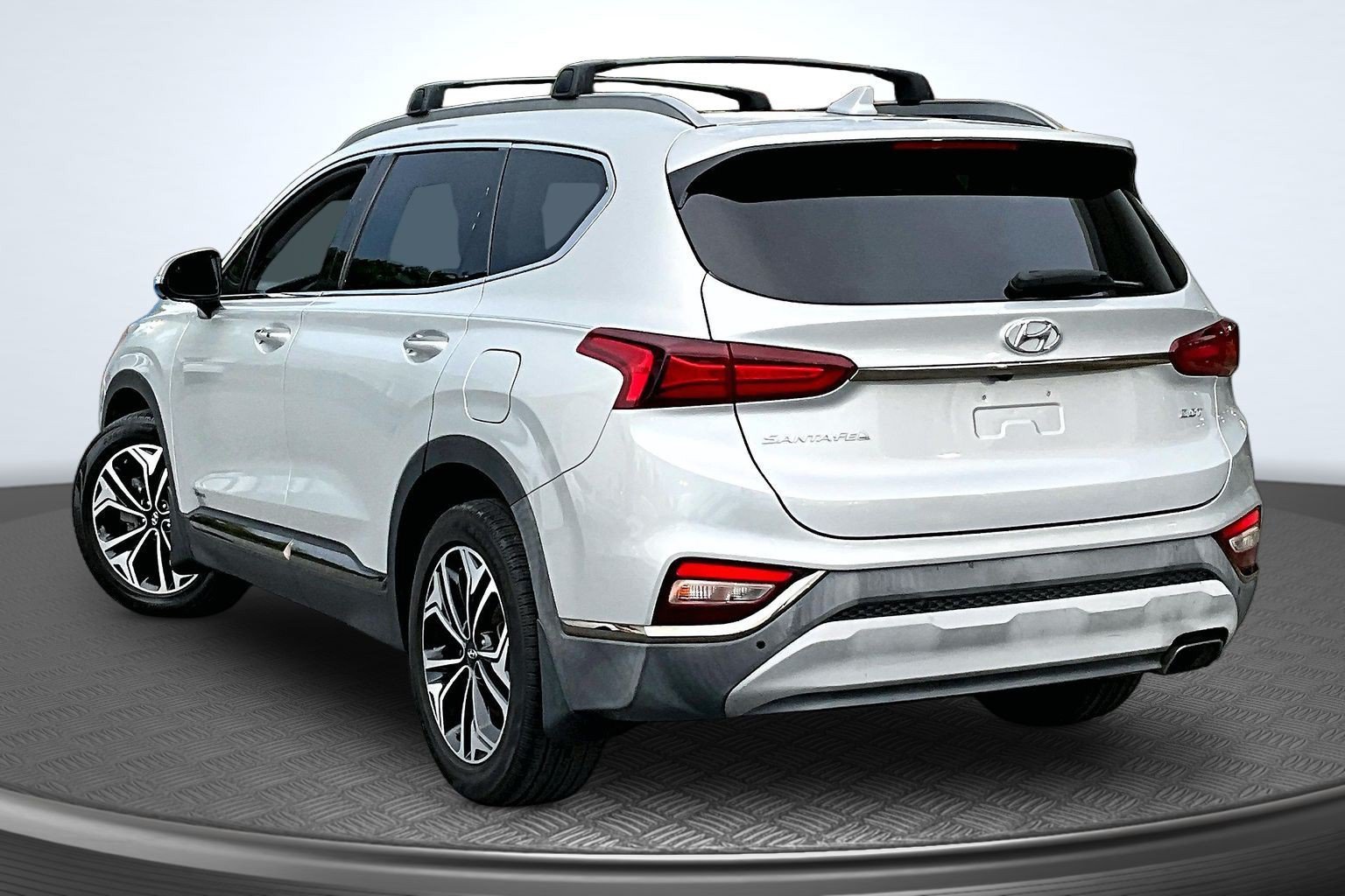 Used 2020 Hyundai Santa Fe Limited FWD image 4