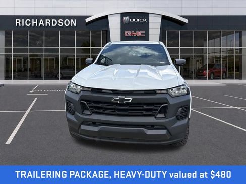 Used 2023 Chevrolet Colorado W/T RWD image 3