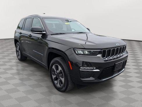 Used 2023 Jeep Grand Cherokee 4WD 4xe image 7