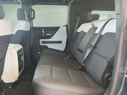 Used 2025 GMC Hummer EV 3X AWD/4WD image 15