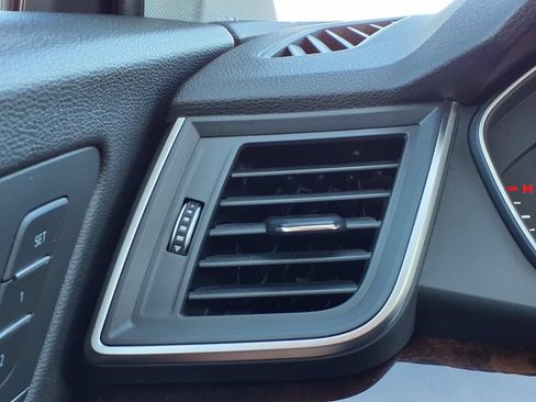 Used 2018 Audi Q5 2.0T Premium Plus AWD/4WD image 28