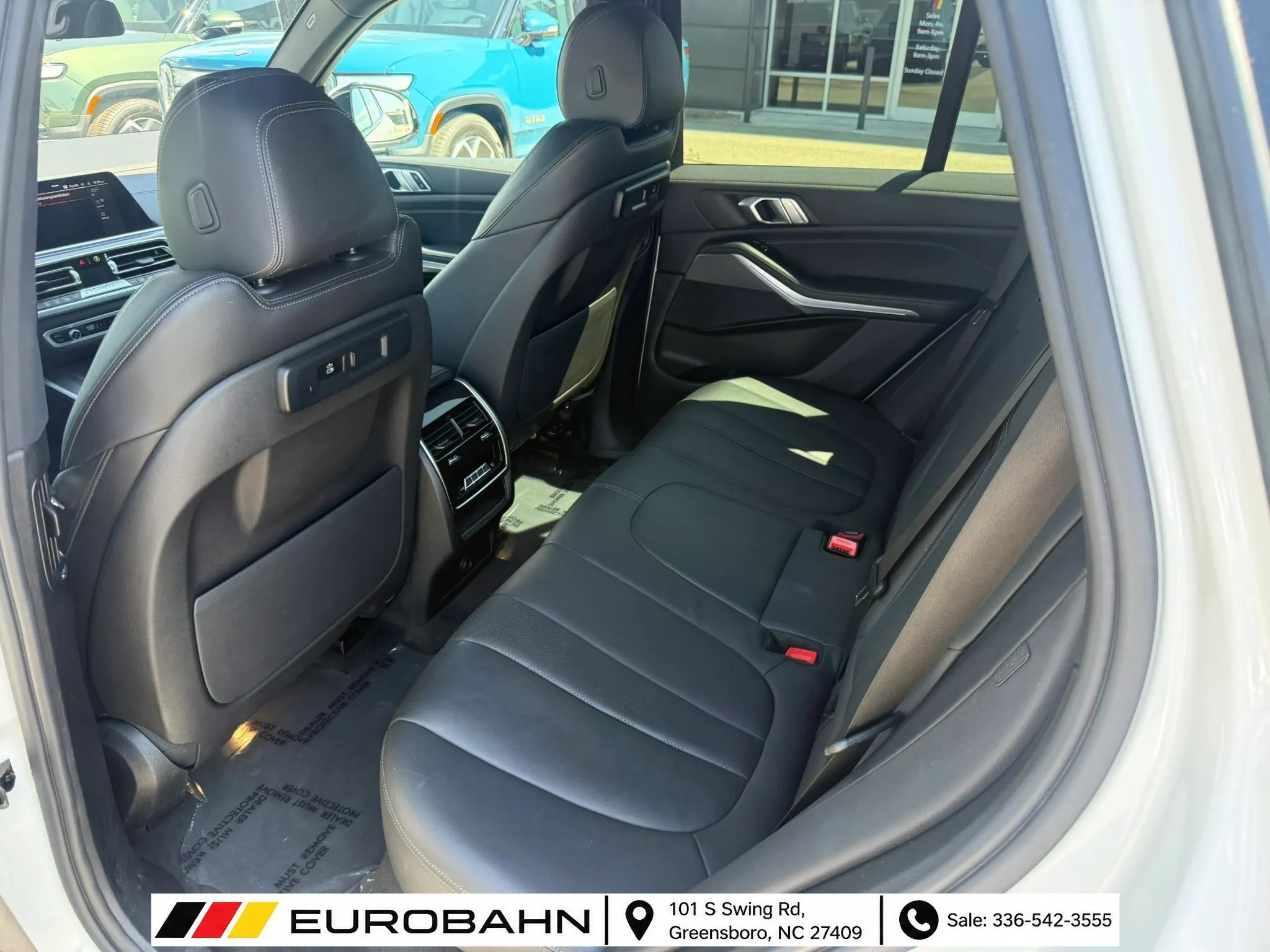 Used 2022 BMW X5 xDrive40i w/ M Sport Package AWD/4WD image 13