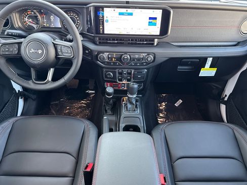 New 2026 Jeep Wrangler Unlimited Rubicon image 12