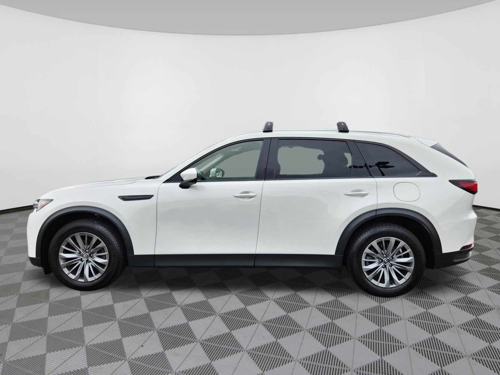 Certified 2024 MAZDA CX-90 3.3 Turbo w/ Preferred Plus AWD/4WD image 5