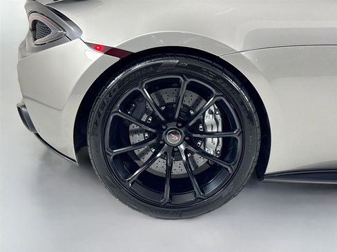 Used 2019 McLaren 570S Carbon Ext Trim * Only 20K Mil image 36