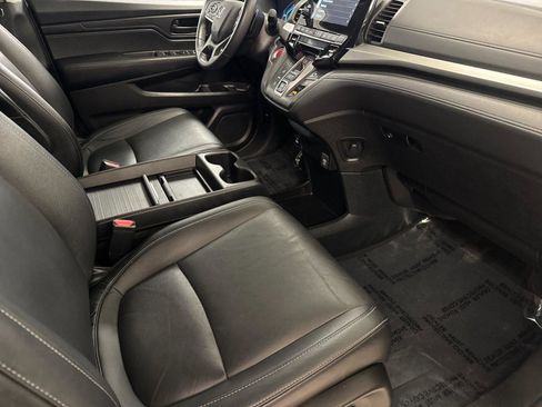 Used 2022 Honda Odyssey EX-L image 16