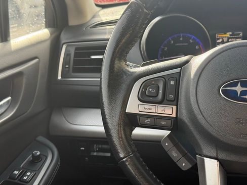 Used 2016 Subaru Legacy 2.5i Premium image 10