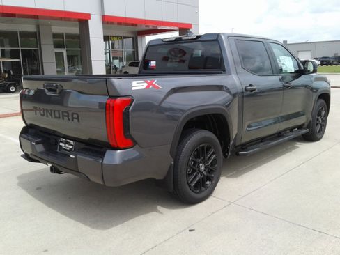 New 2026 Toyota Tundra SR5 RWD image 2