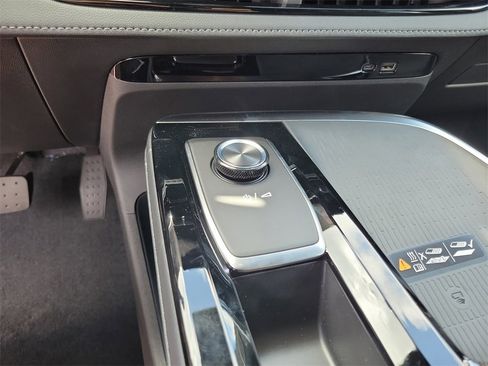 New 2025 Buick Enclave Sport Touring w/ Power Package image 27