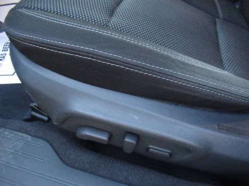 Used 2018 Subaru Outback 2.5i Premium AWD/4WD image 19