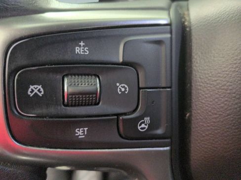 Used 2020 Chevrolet Silverado 1500 LTZ AWD/4WD image 19