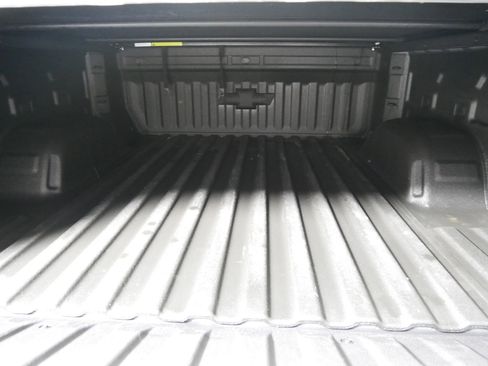 Used 2020 Chevrolet Silverado 1500 RST image 18