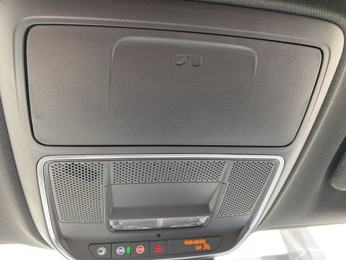 Used 2025 GMC Acadia Denali w/ LPO, Floor Liner Package AWD/4WD image 22