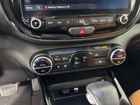 Used 2024 Kia Soul EX w/ Option Group 015 image 18
