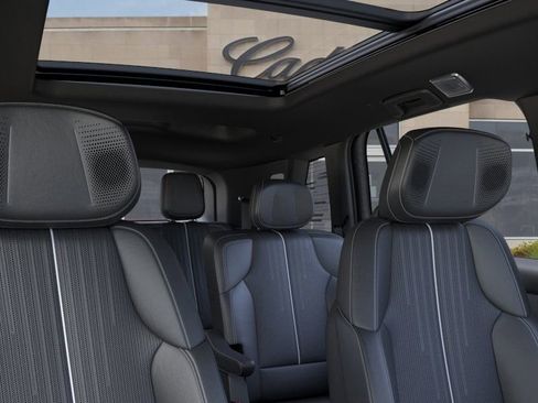 New 2026 Cadillac Vistiq Sport image 24