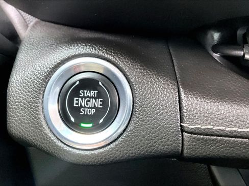 Used 2022 Buick Envision Essence w/ Sport Touring Package FWD image 35