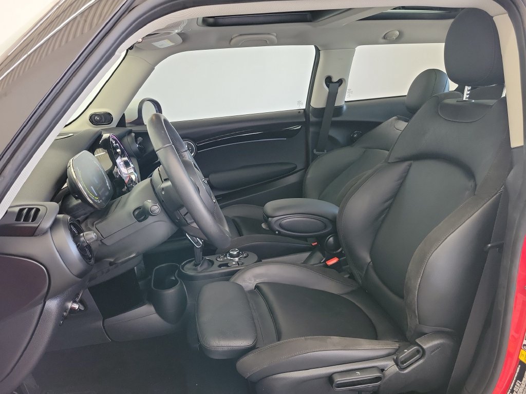 Used 2023 MINI Cooper SE FWD image 12