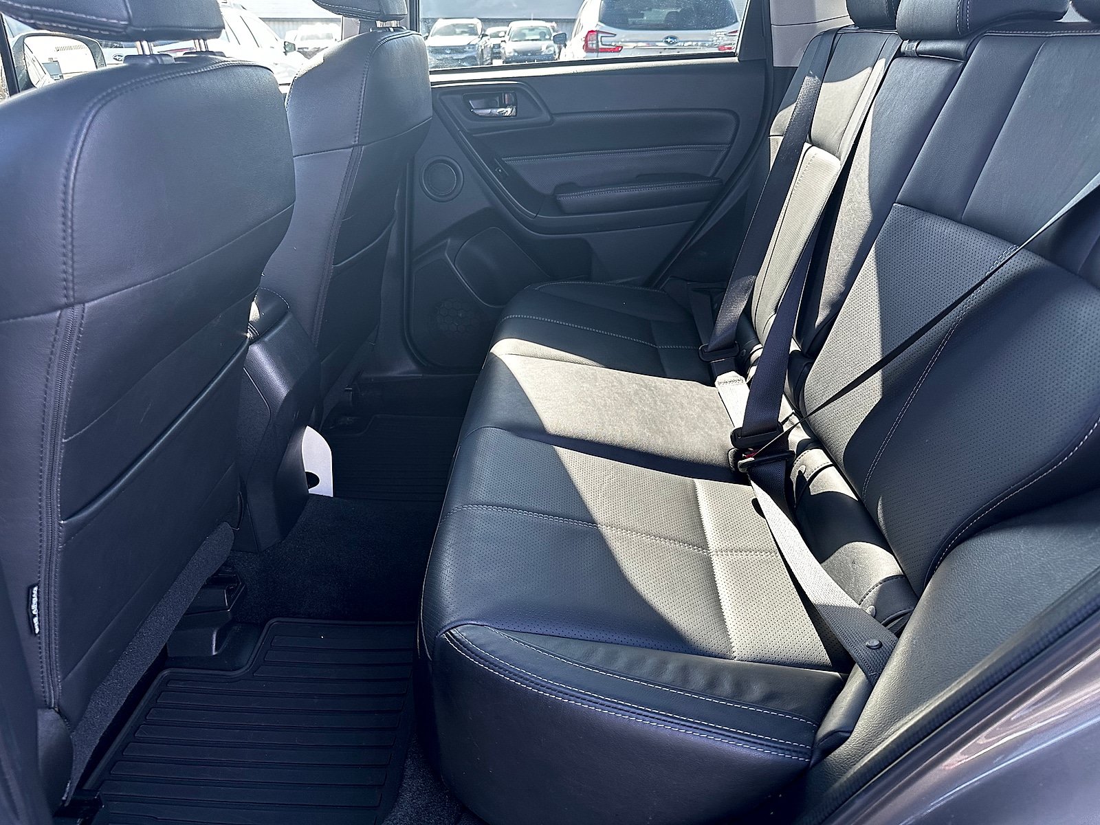 Used 2018 Subaru Forester 2.5i Touring w/ Popular Package #3B AWD/4WD image 12